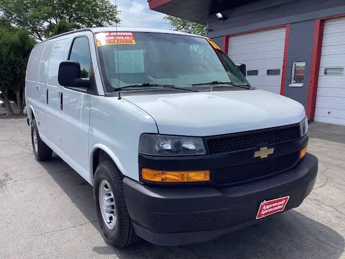 2018 Chevrolet Express 2500 Cargo - Image 2