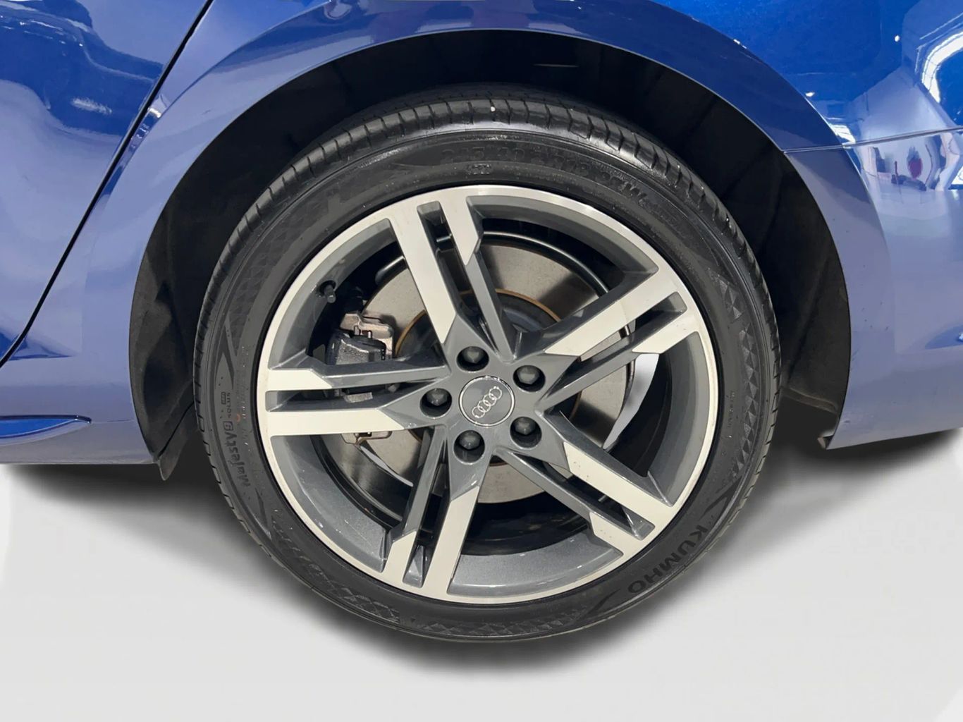 2017 AUDI A4 SEDAN 4-CYL, TURBO, 2.0 LITER PREMIUM PLUS SEDAN 4D