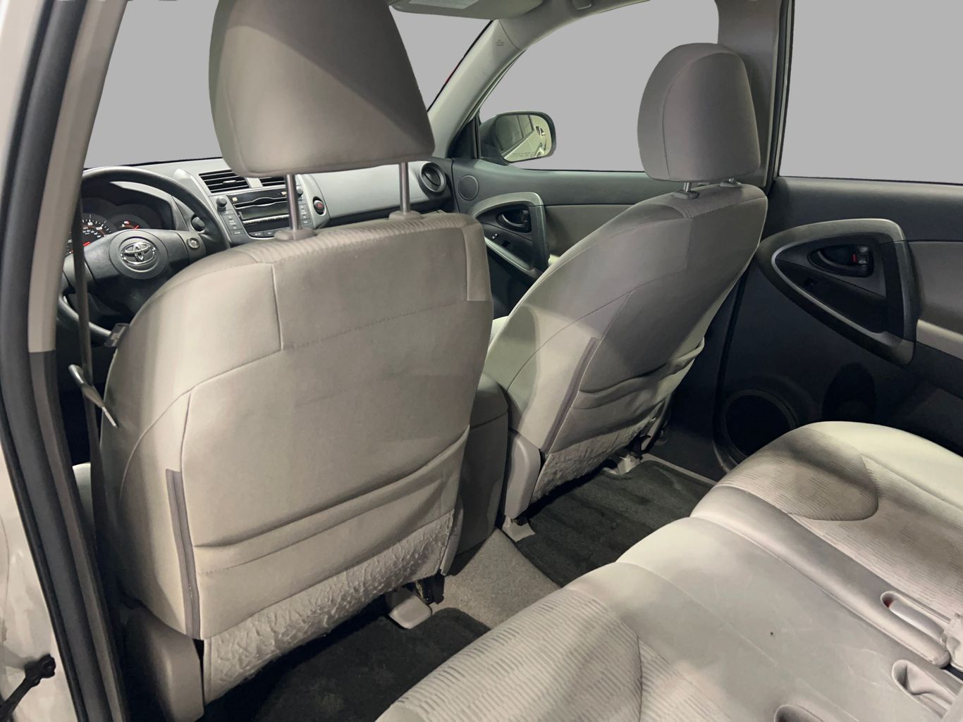 2010 TOYOTA RAV4 SUV 4-CYL, 2.5 LITER SPORT UTILITY 4D