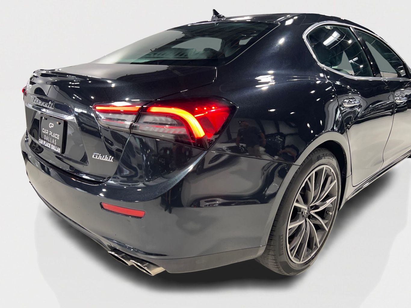 2023 MASERATI GHIBLI SEDAN V6, TWIN TURBO, 3.0 LITER MODENA SEDAN 4D