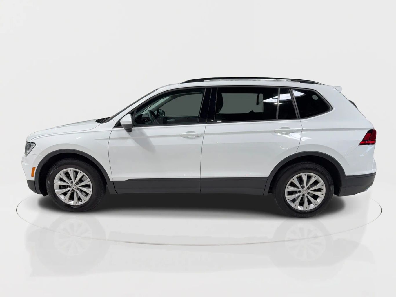 2018 VOLKSWAGEN TIGUAN SUV 4-CYL, TURBO, 2.0 LITER 2.0T S 4MOTION SPORT UTILITY 4D