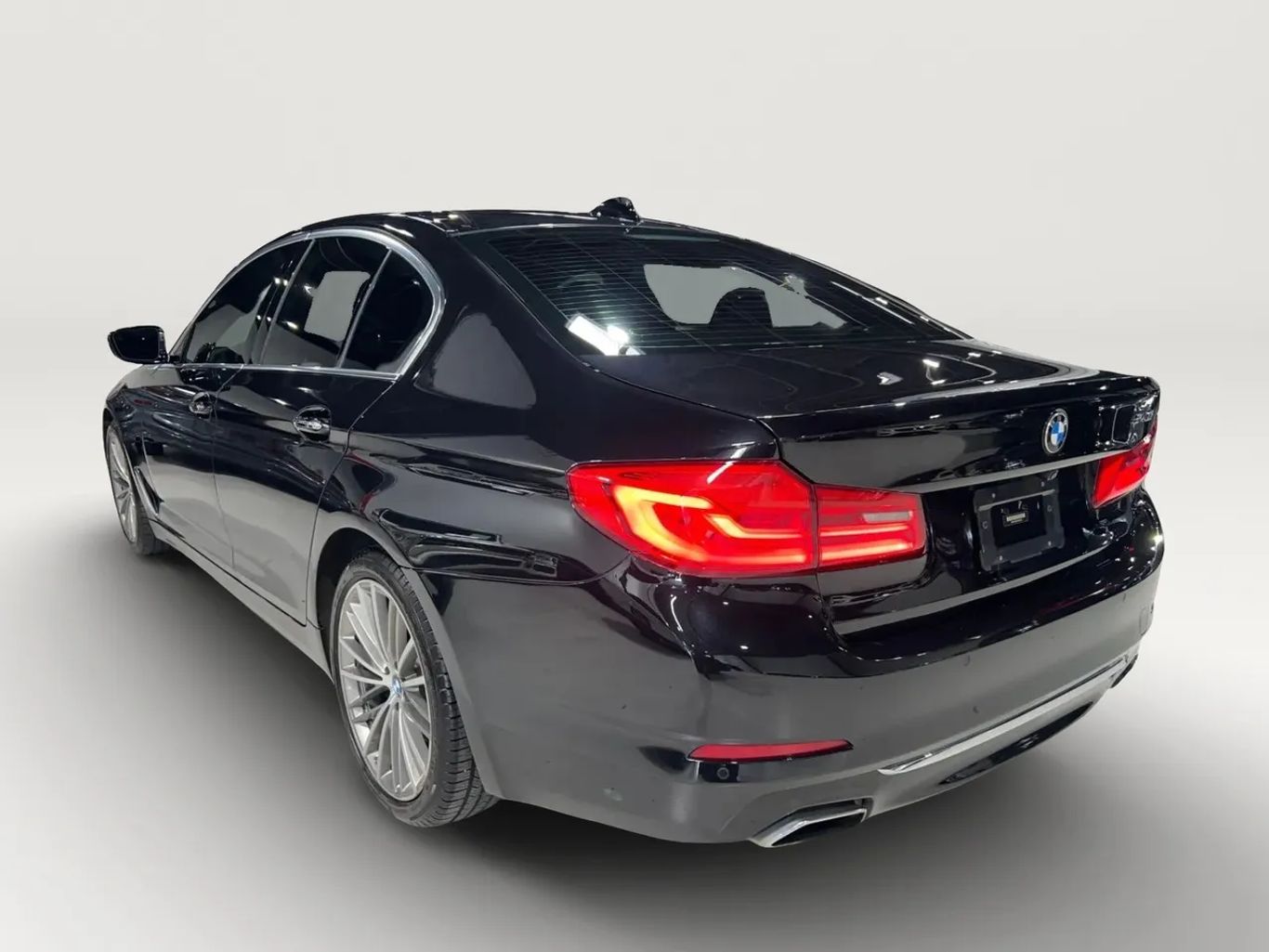 2018 BMW 5 SERIES SEDAN 6-CYL, TURBO, 3.0 LITER 540I SEDAN 4D
