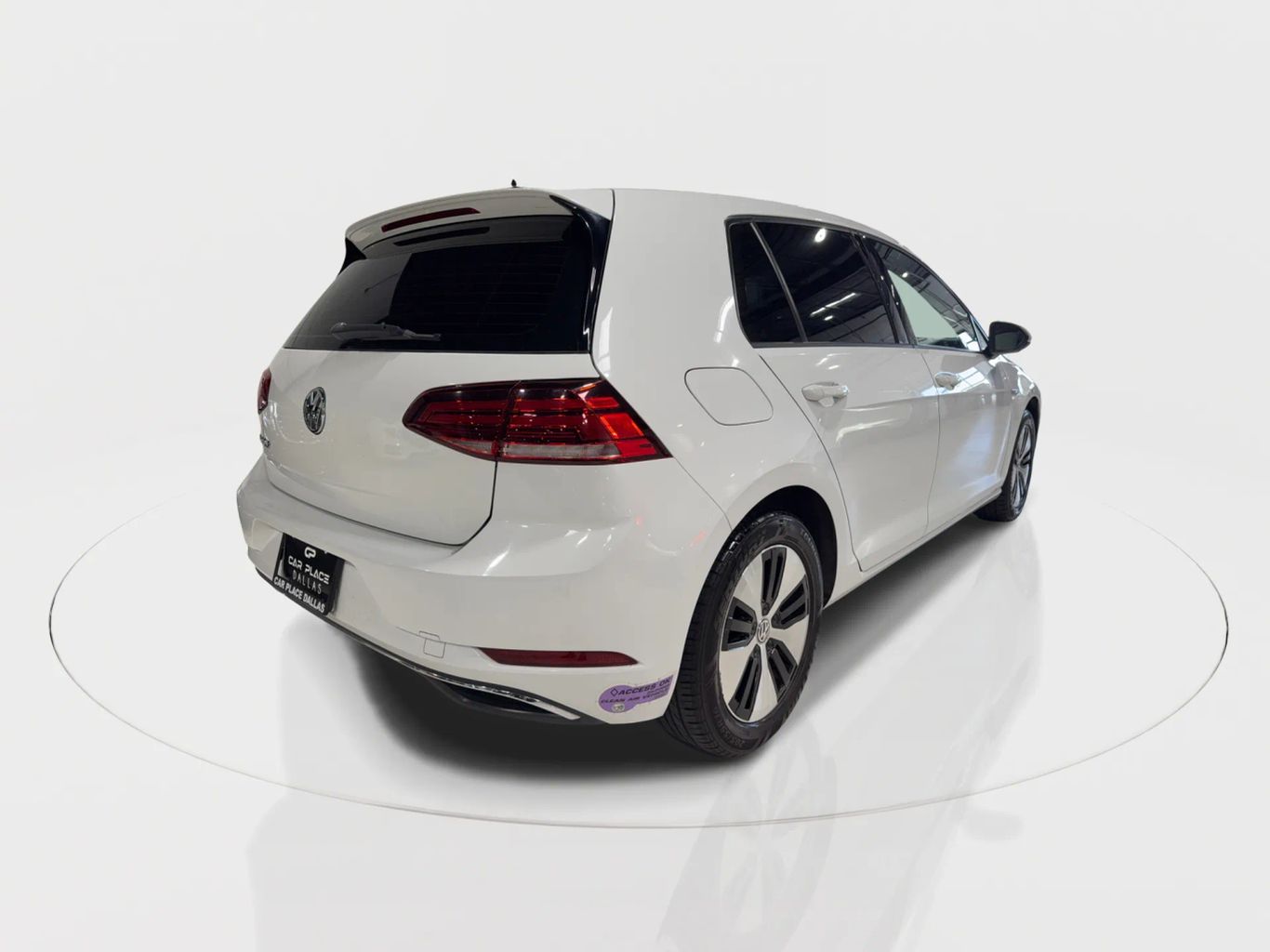 2019 VOLKSWAGEN E-GOLF HATCHBACK ELECTRIC MOTOR, 100 KW SE HATCHBACK SEDAN 4D