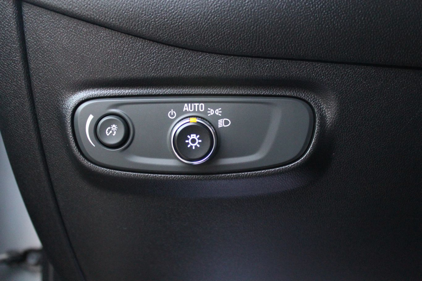 2019 Chevrolet Equinox Lt Sport Utility 4d - Image 31