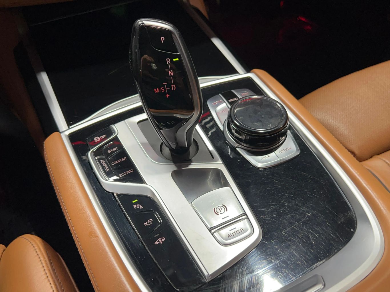 2018 BMW 7 SERIES SEDAN V8, TWIN TURBO, 4.4L 750I SEDAN 4D