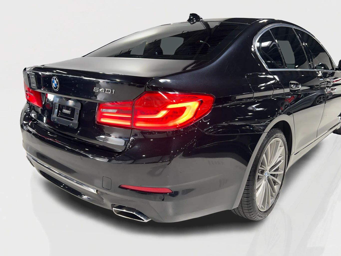 2018 BMW 5 SERIES SEDAN 6-CYL, TURBO, 3.0 LITER 540I SEDAN 4D