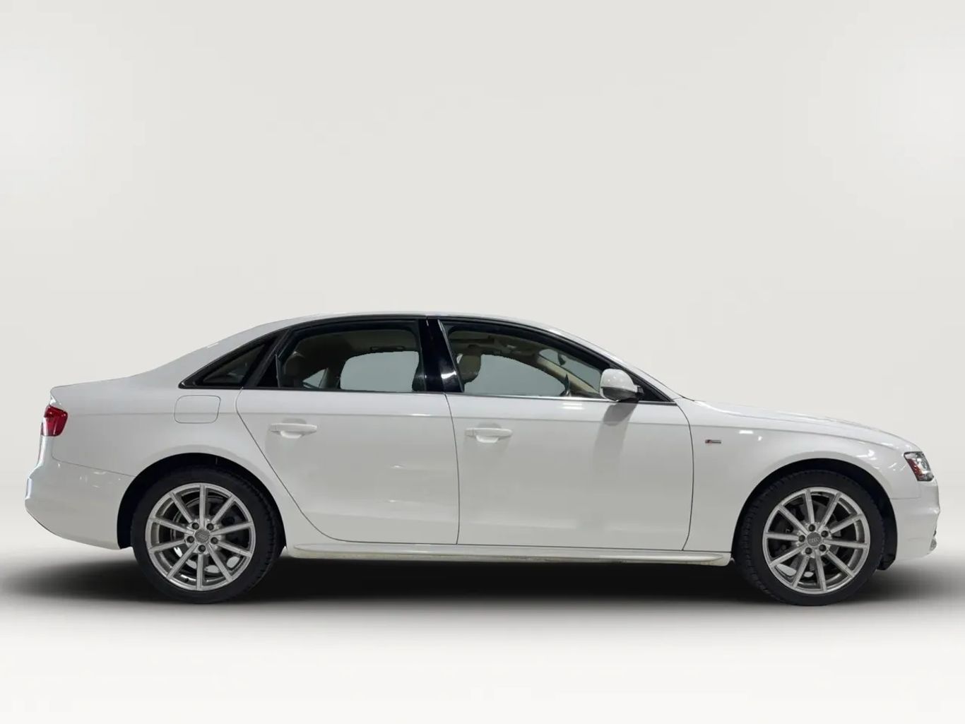 2015 AUDI A4 SEDAN 4-CYL, TURBO, 2.0 LITER PREMIUM PLUS SEDAN 4D