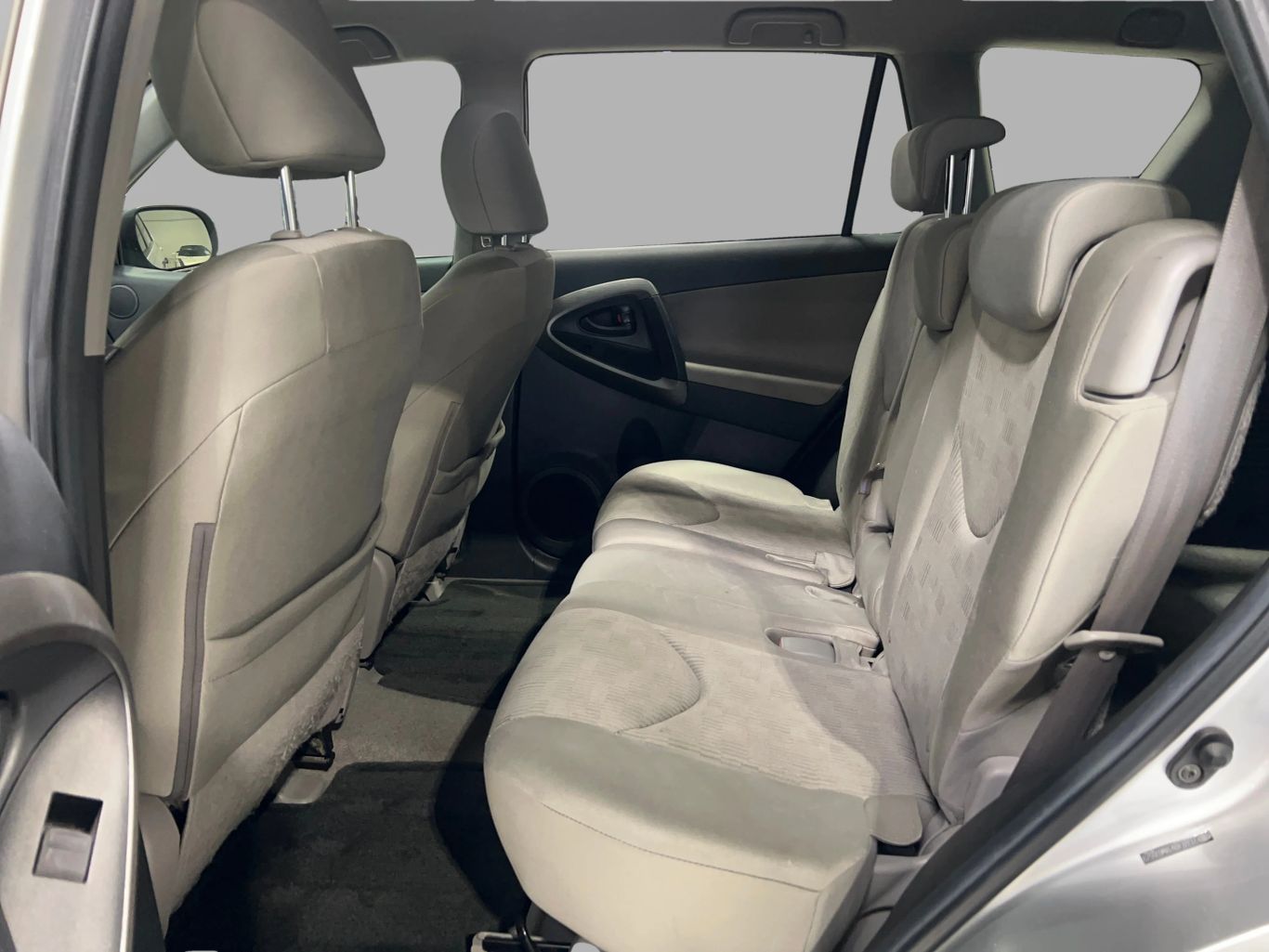 2010 TOYOTA RAV4 SUV 4-CYL, 2.5 LITER SPORT UTILITY 4D
