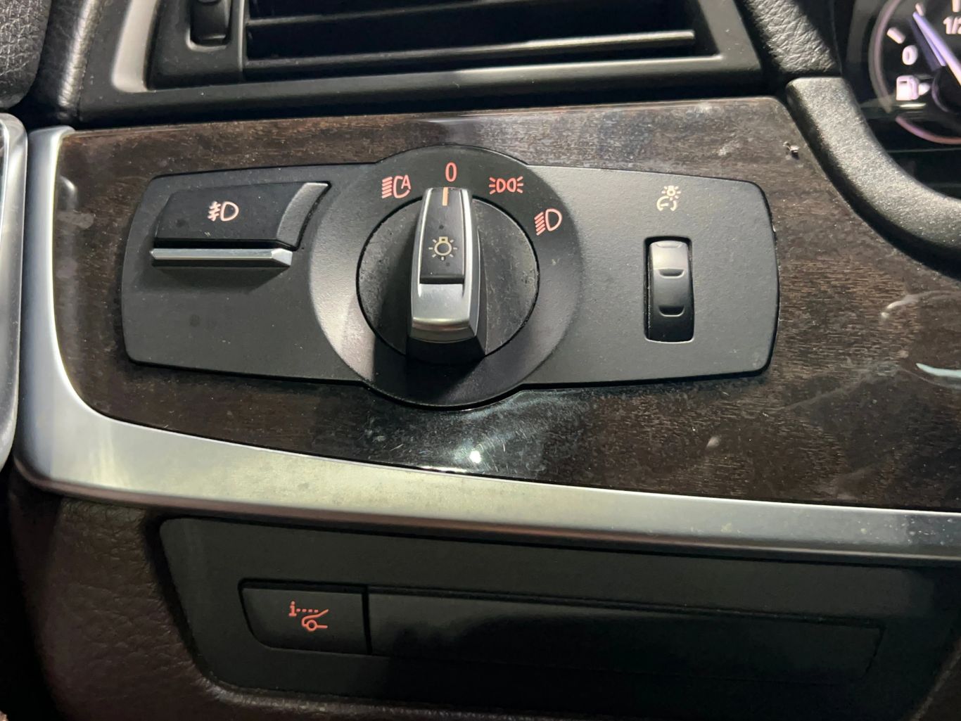 2015 BMW 5 SERIES SEDAN 4-CYL, TURBO, 2.0 LITER 528I SEDAN 4D