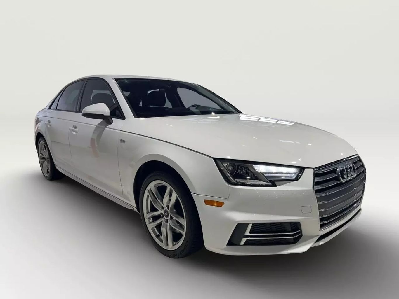 2017 AUDI A4 SEDAN 4-CYL, TURBO, 2.0 LITER ULTRA PREMIUM SEDAN 4D