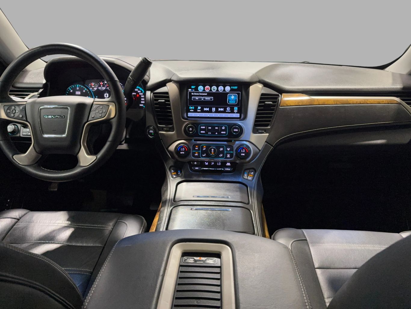 2017 GMC YUKON XL SUV V8, ECOTEC3, 6.2 LITER DENALI SPORT UTILITY 4D
