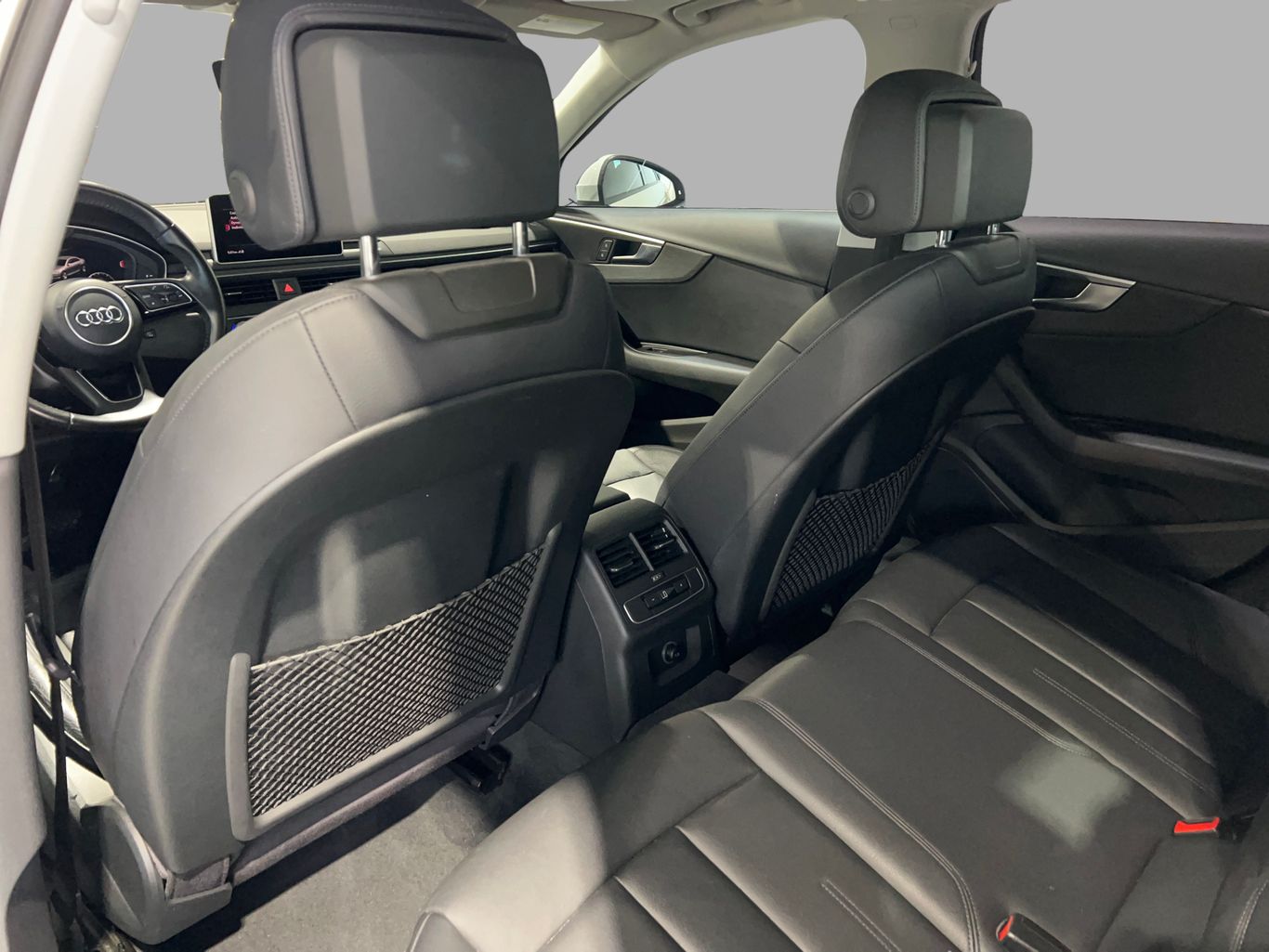2017 AUDI A4 SEDAN 4-CYL, TURBO, 2.0 LITER ULTRA PREMIUM SEDAN 4D