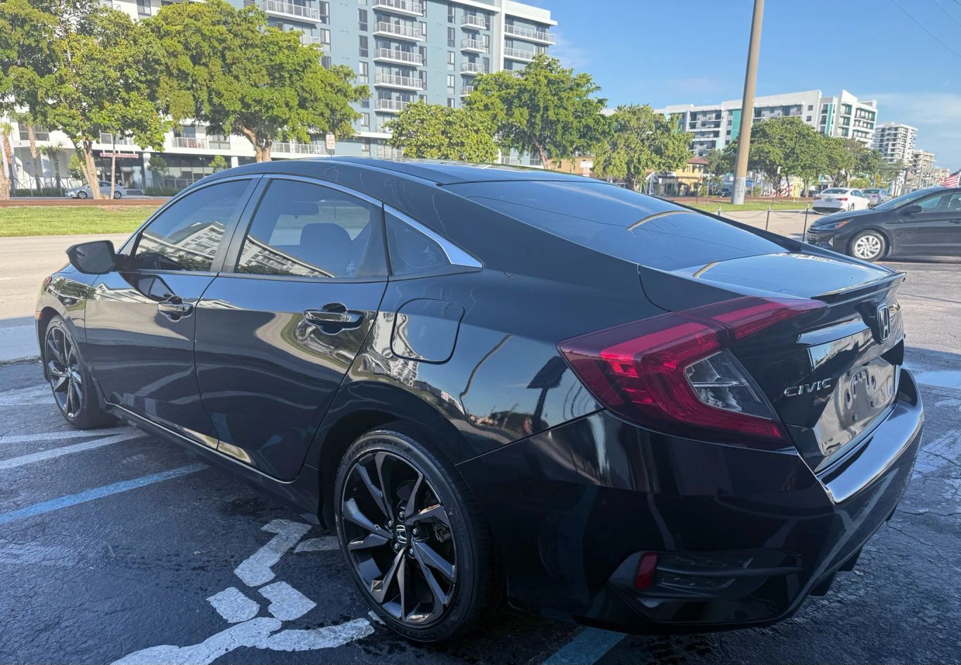 2019 HONDA CIVIC SEDAN 4-CYL, I-VTEC, 2.0 LITER SPORT SEDAN 4D