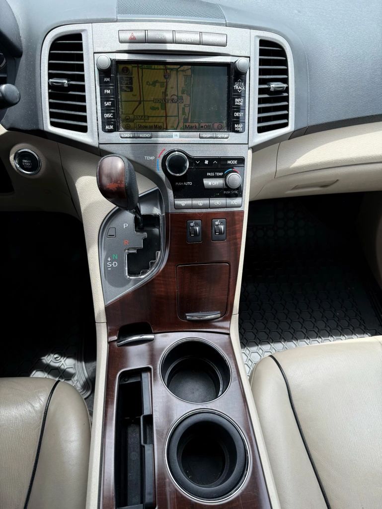 2011 TOYOTA VENZA WAGON V6, 3.5 LITER WAGON 4D