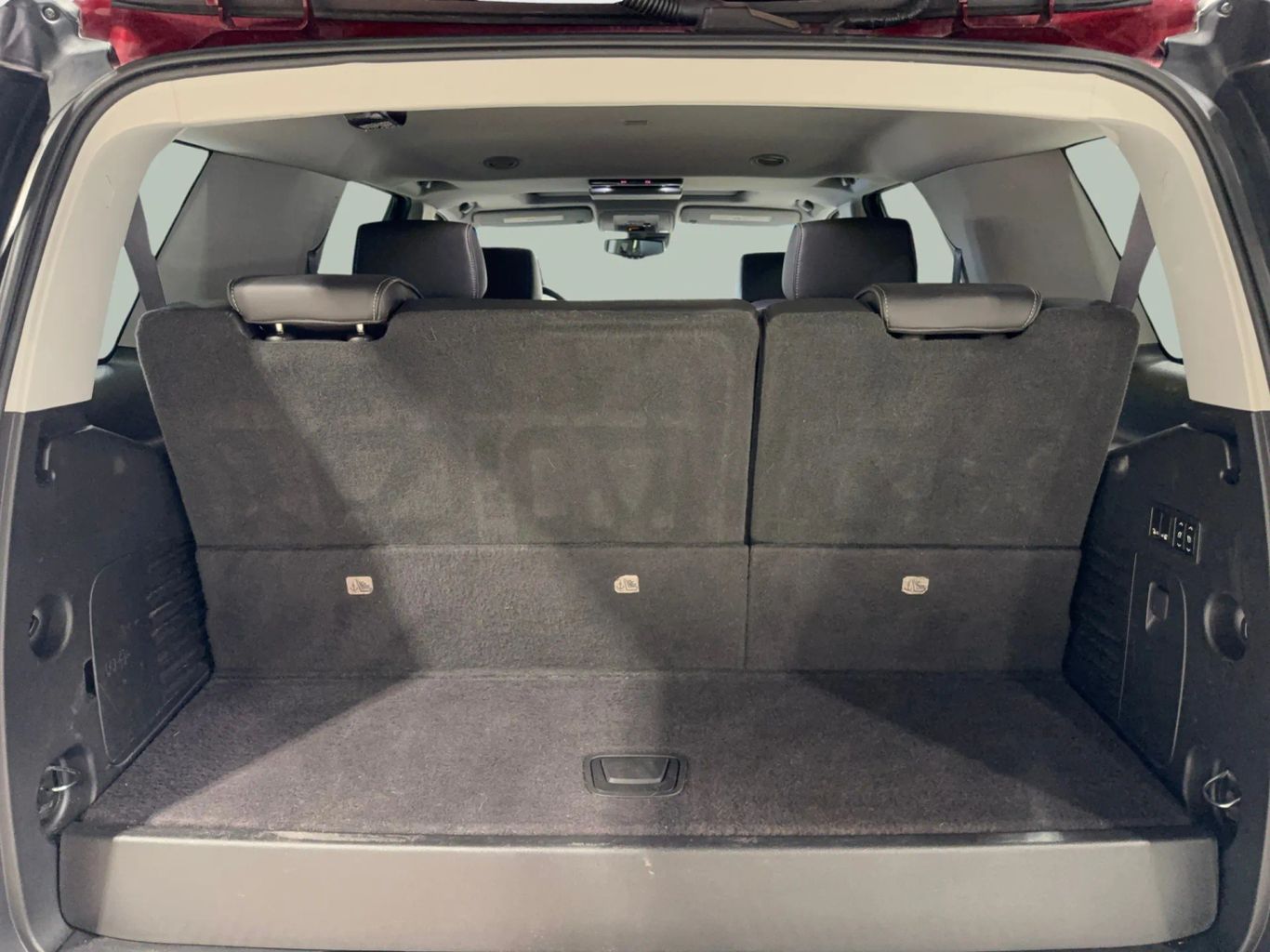 2017 GMC YUKON SUV V8, ECOTEC3, 6.2 LITER DENALI SPORT UTILITY 4D