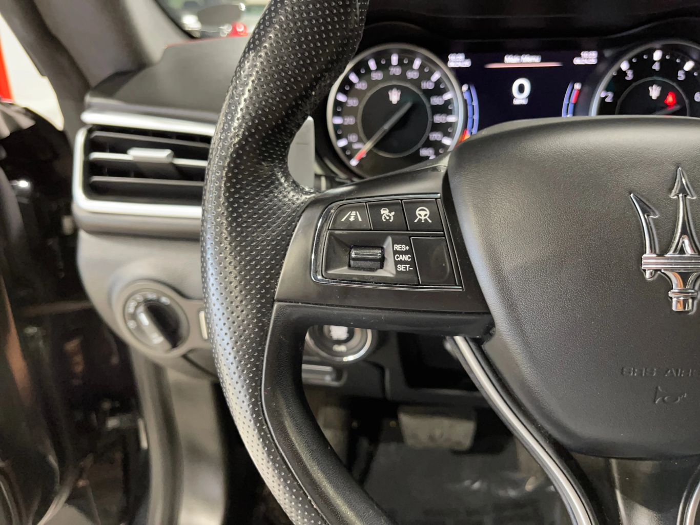 2022 MASERATI GHIBLI SEDAN V6, TWIN TURBO, 3.0 LITER MODENA SEDAN 4D