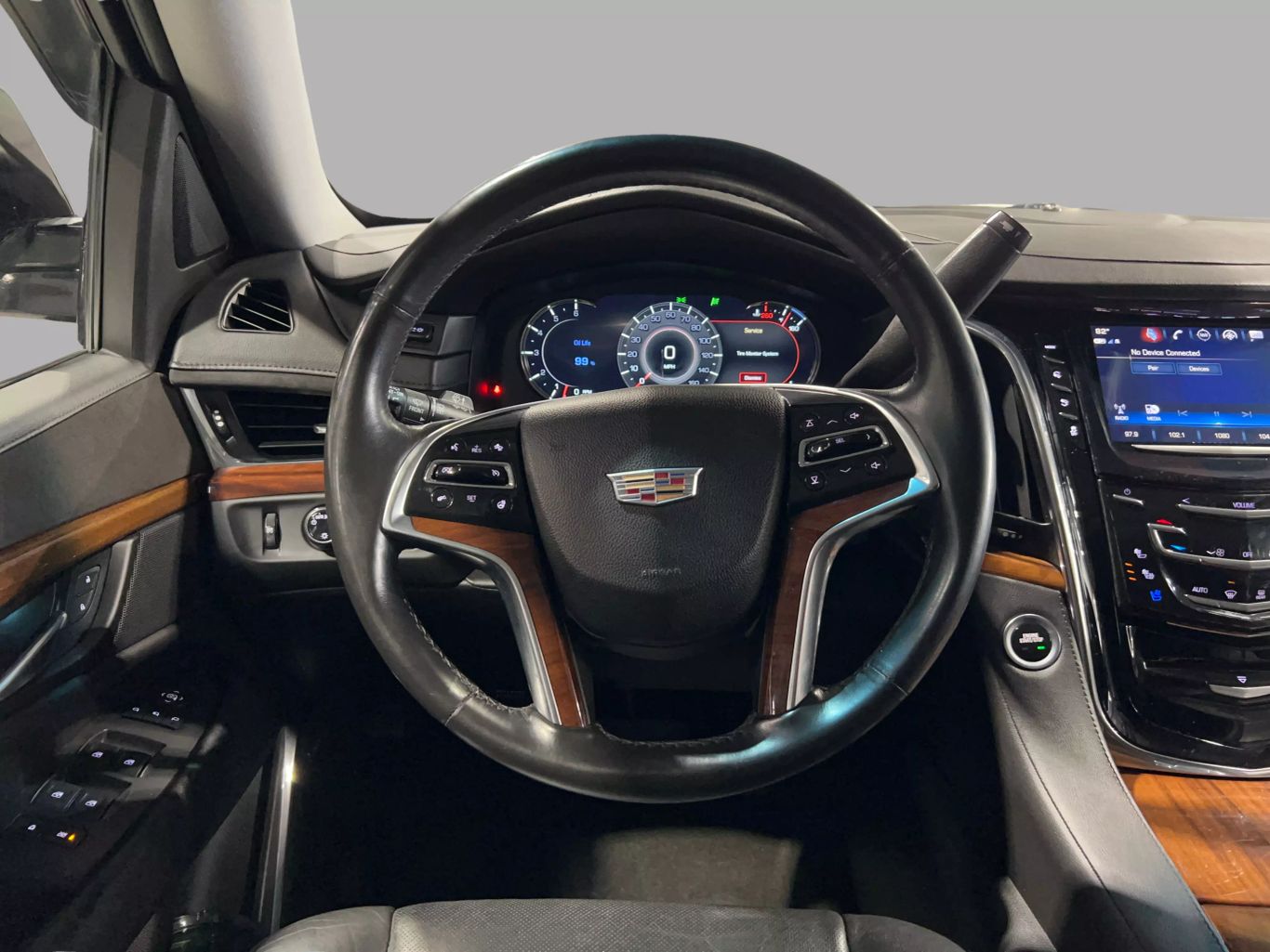 2017 CADILLAC ESCALADE SUV V8, 6.2 LITER LUXURY SPORT UTILITY 4D