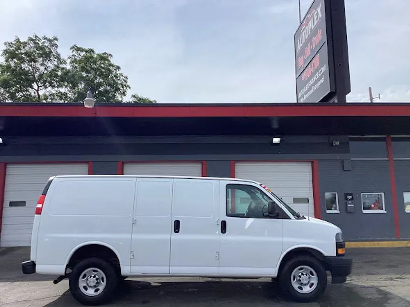 2018 Chevrolet Express 2500 Cargo - Image 1