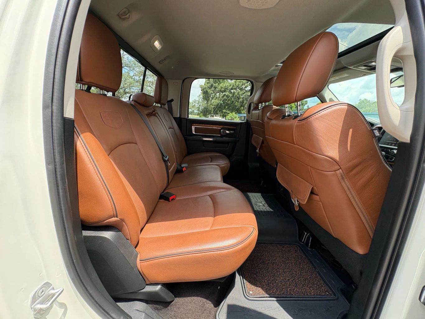 2017 RAM 1500 CREW CAB PICKUP V8, HEMI, 5.7 LITER LARAMIE LONGHORN PICKUP 4D 5 1/2 FT - Tampa Motor Cars