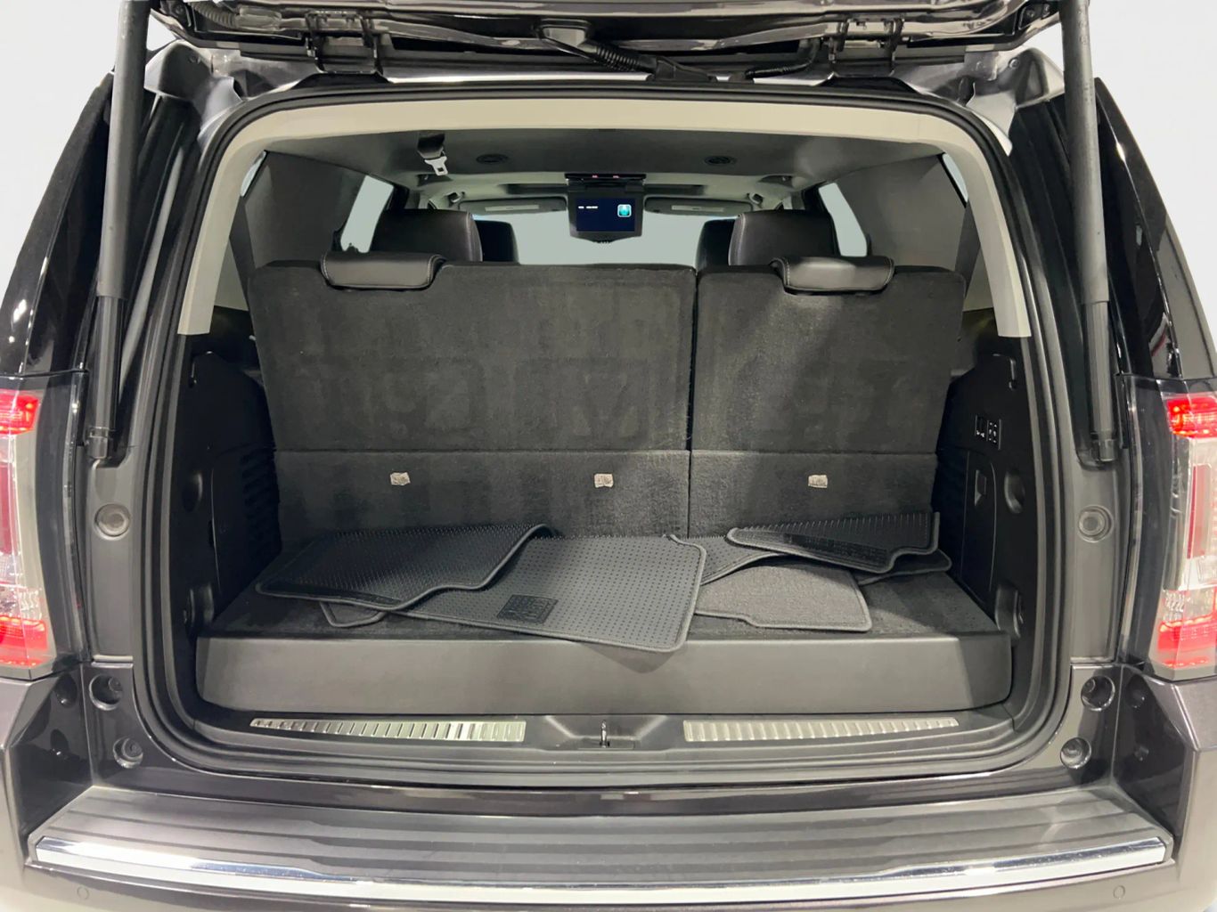 2018 GMC YUKON SUV V8, ECOTEC3, 6.2 LITER DENALI SPORT UTILITY 4D