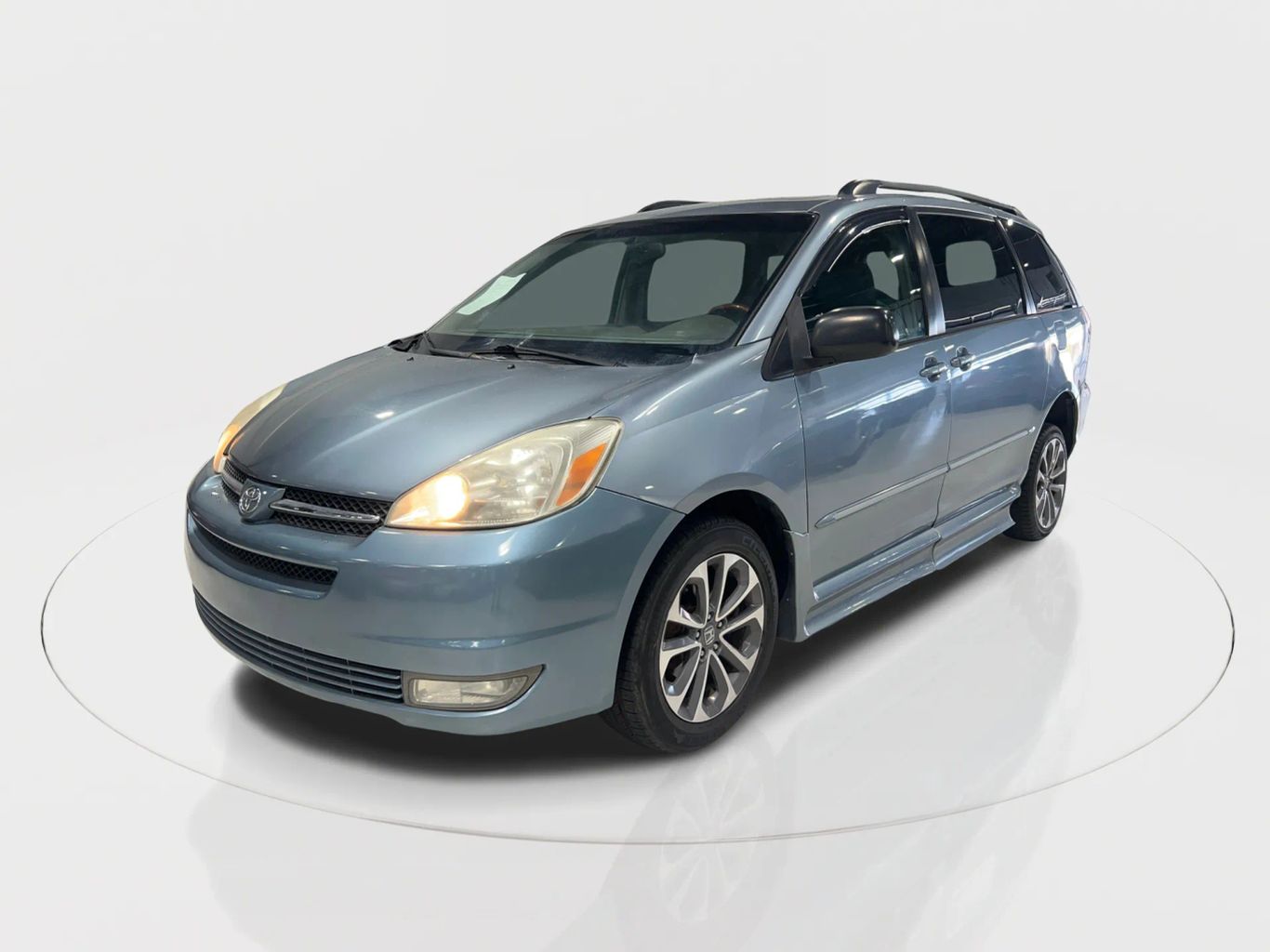 2004 TOYOTA SIENNA VAN V6, 3.3 LITER XLE MINIVAN 4D