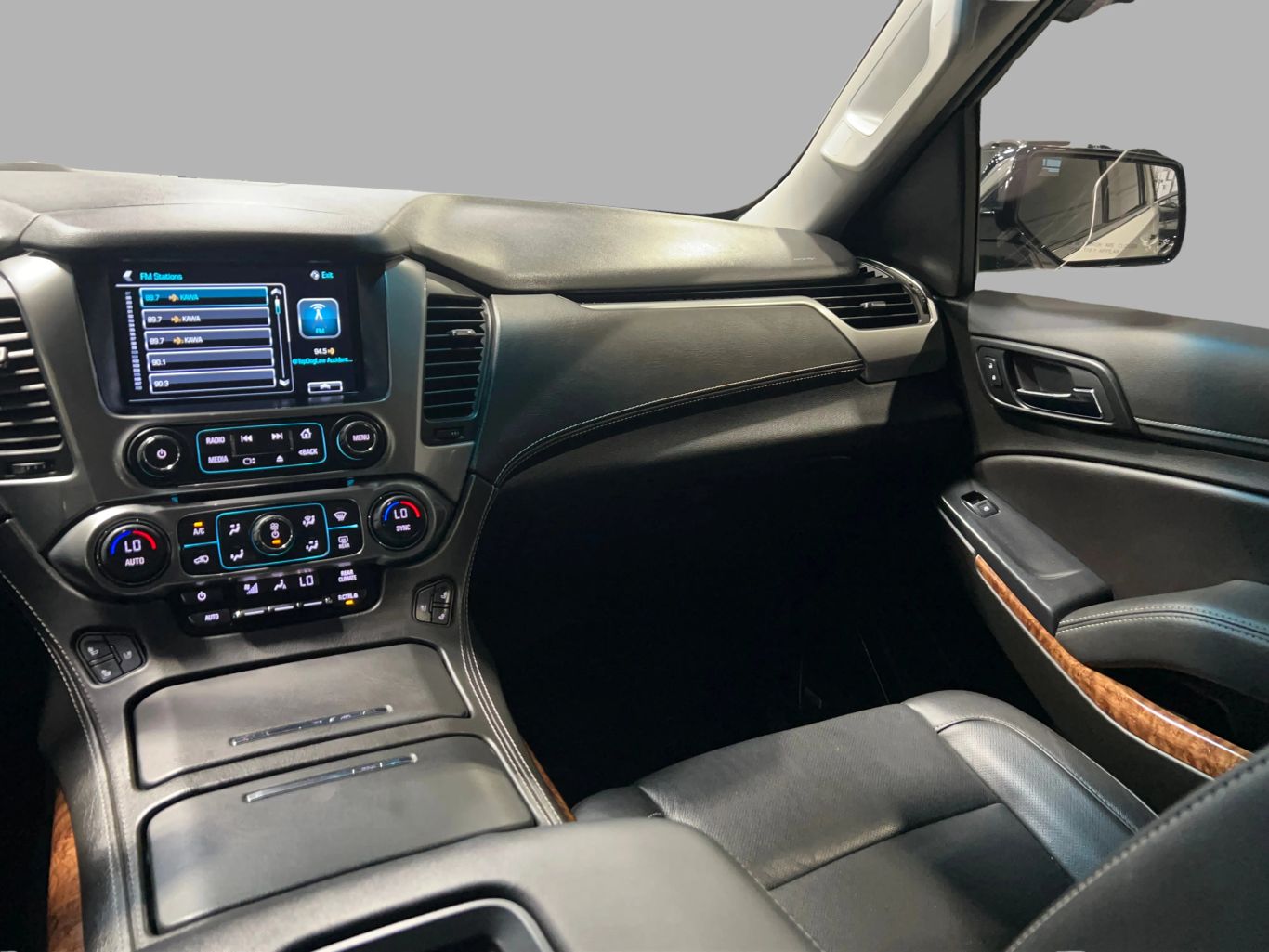 2019 CHEVROLET TAHOE SUV V8, ECOTEC3, 5.3 LITER PREMIER SPORT UTILITY 4D