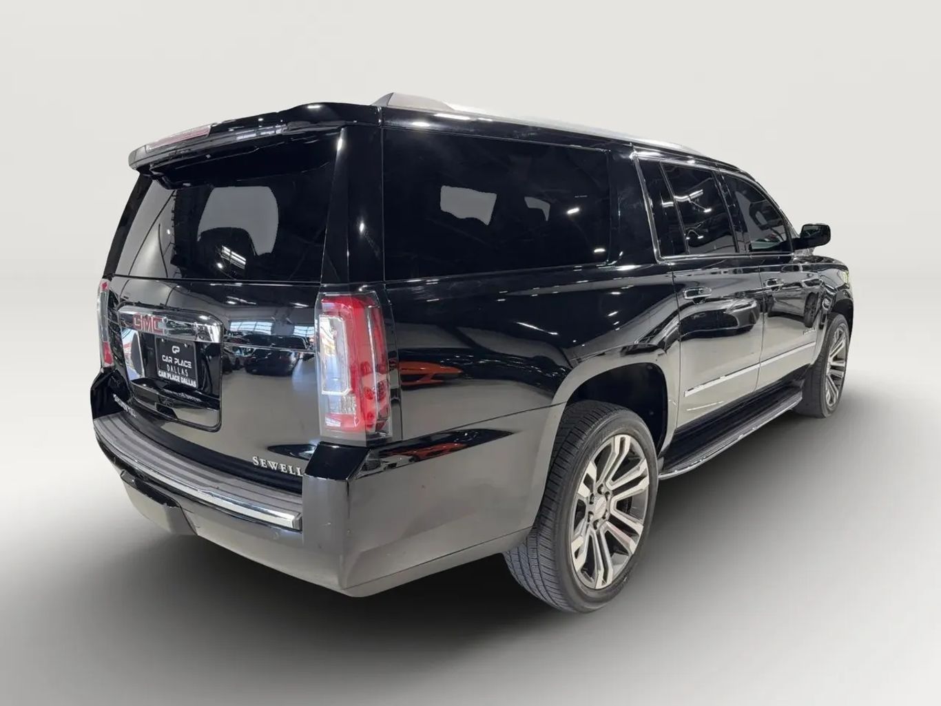 2017 GMC YUKON XL SUV V8, ECOTEC3, 6.2 LITER DENALI SPORT UTILITY 4D