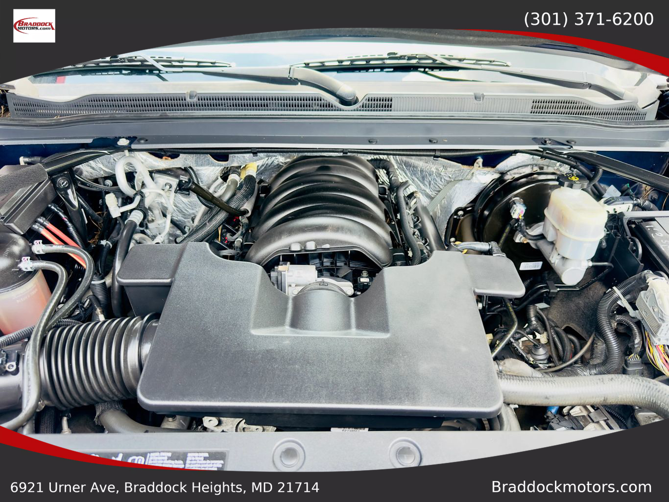 2018 CHEVROLET SUBURBAN SUV V8, ECOTEC3, 5.3 LITER PREMIER SPORT UTILITY 4D