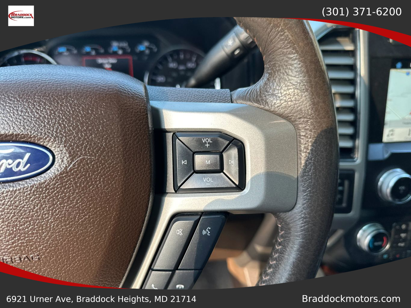 2019 FORD F350 SUPER DUTY CREW CAB PICKUP V8, TURBO DIESEL, 6.7 LITER KING RANCH PICKUP 4D 8 FT