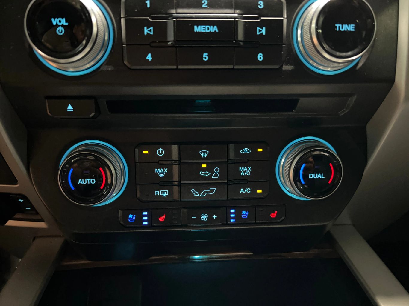 2018 FORD F150 SUPERCREW CAB PICKUP V6, ECOBOOST, 3.5T LARIAT PICKUP 4D 5 1/2 FT