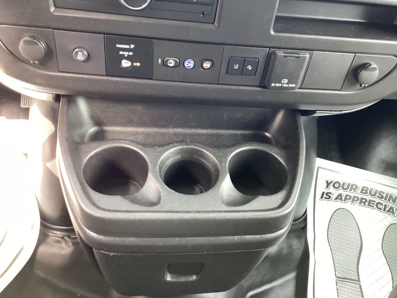 2019 Chevrolet Express 2500 Cargo - Image 17