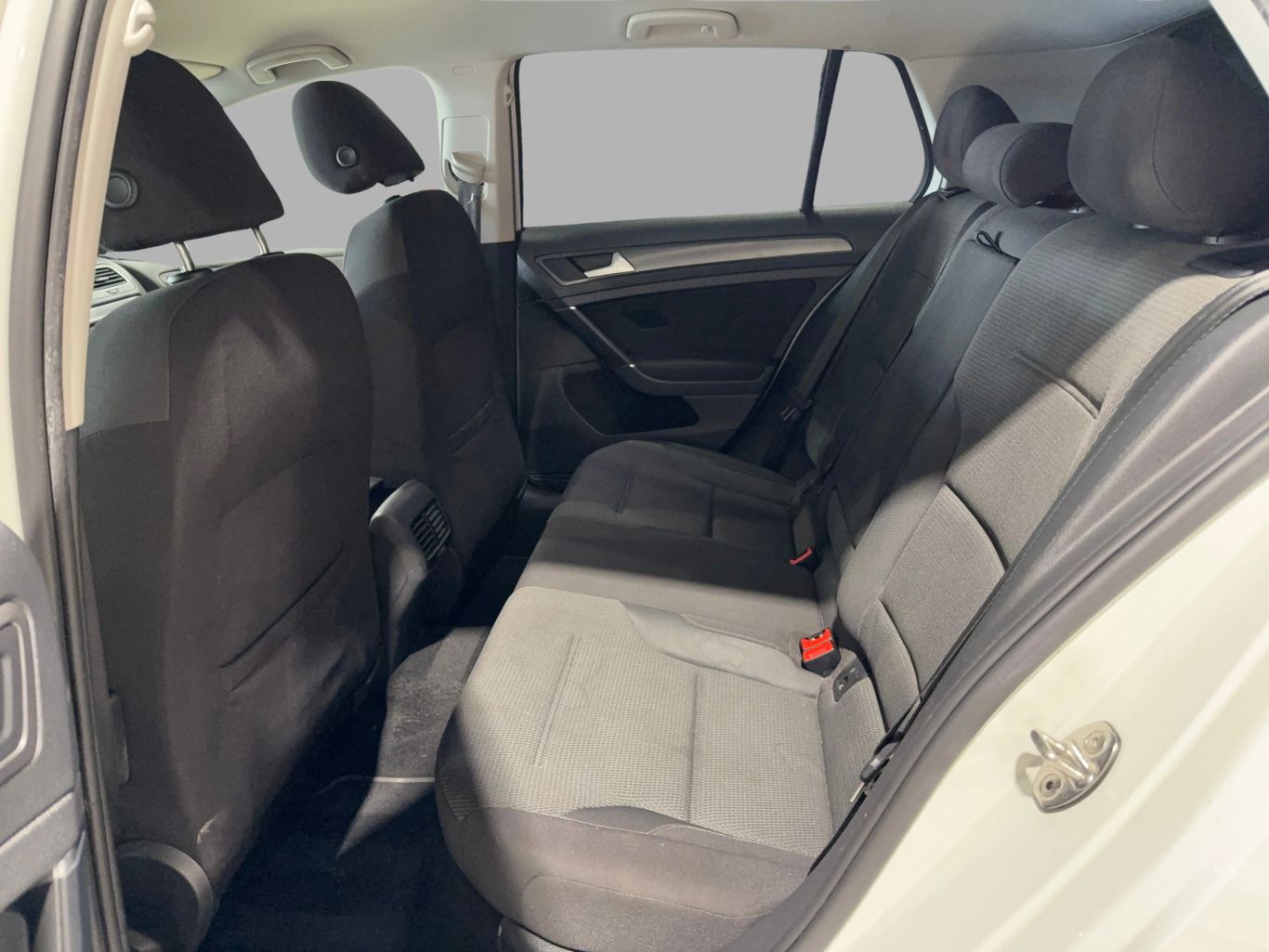 2019 VOLKSWAGEN E-GOLF HATCHBACK ELECTRIC MOTOR, 100 KW SE HATCHBACK SEDAN 4D