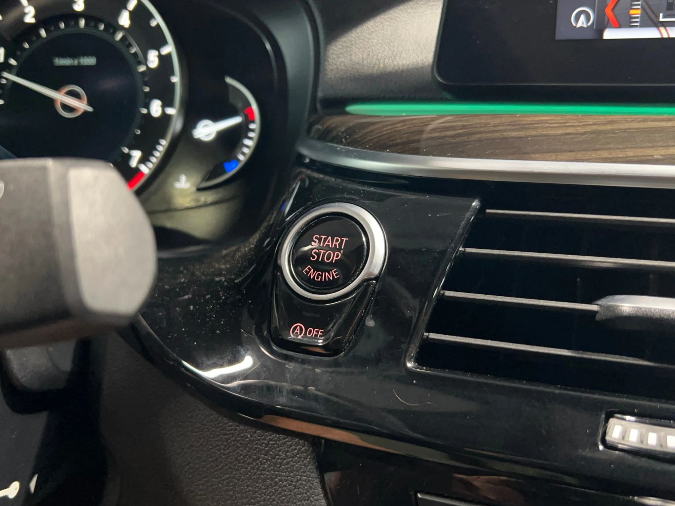 2018 BMW 5 SERIES SEDAN 6-CYL, TURBO, 3.0 LITER 540I SEDAN 4D