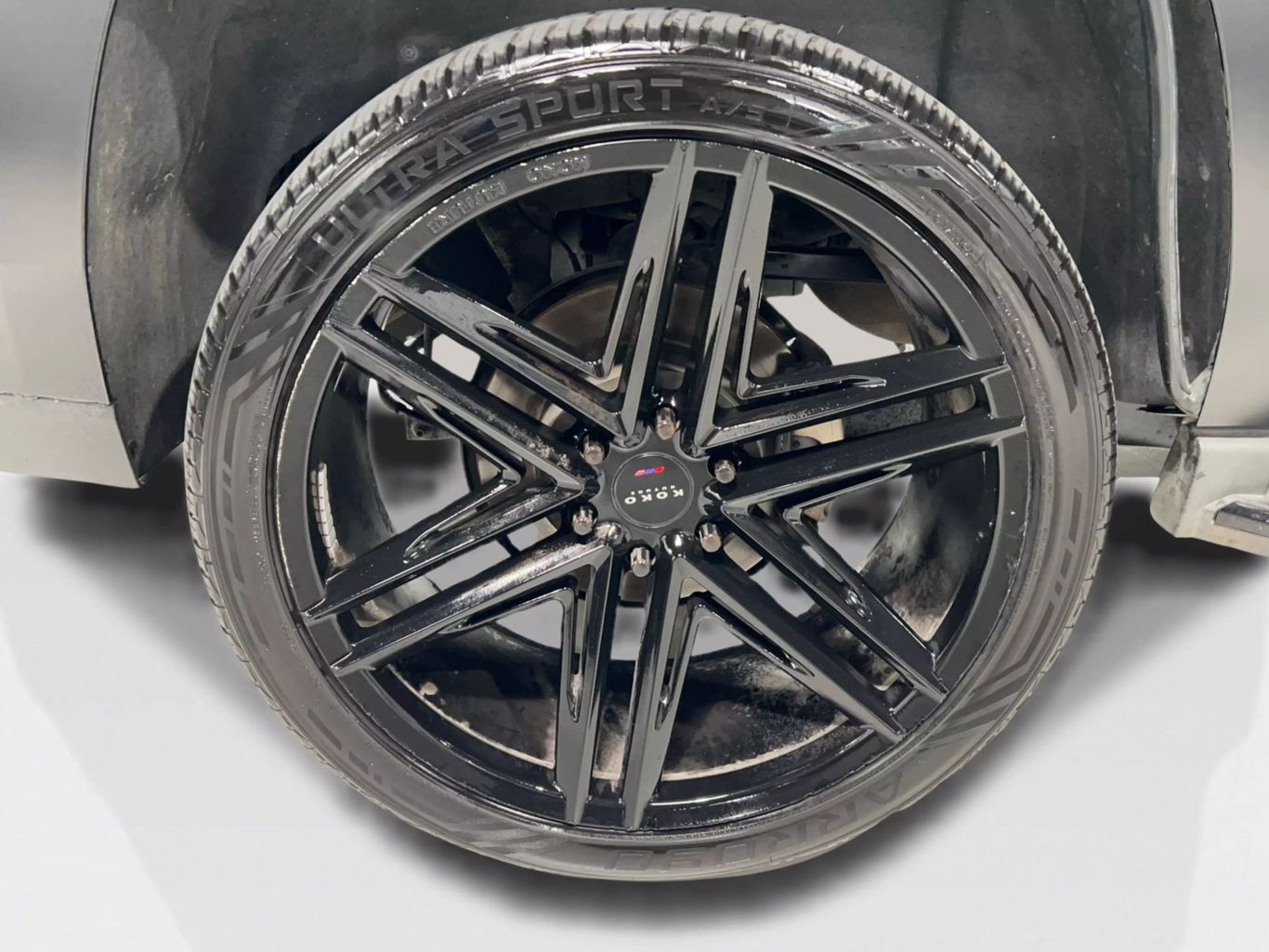 2017 CADILLAC ESCALADE SUV V8, 6.2 LITER LUXURY SPORT UTILITY 4D