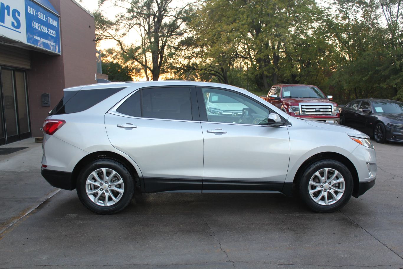 2019 Chevrolet Equinox Lt Sport Utility 4d - Image 5