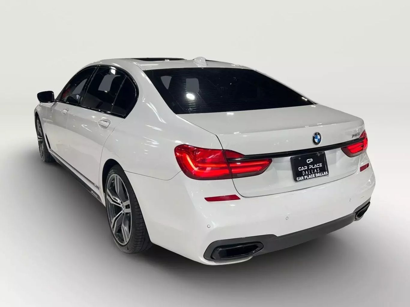 2019 BMW 7 SERIES SEDAN 6-CYL, TURBO, 3.0 LITER 740I SEDAN 4D