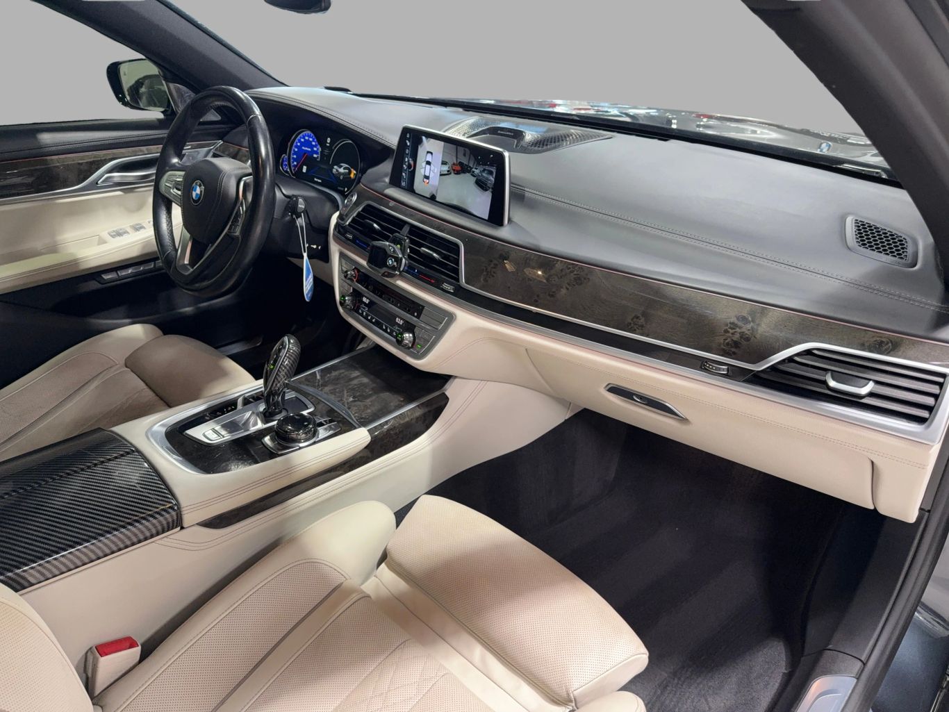 2017 BMW 7 SERIES SEDAN V8, TWIN TURBO, 4.4L 750I SEDAN 4D