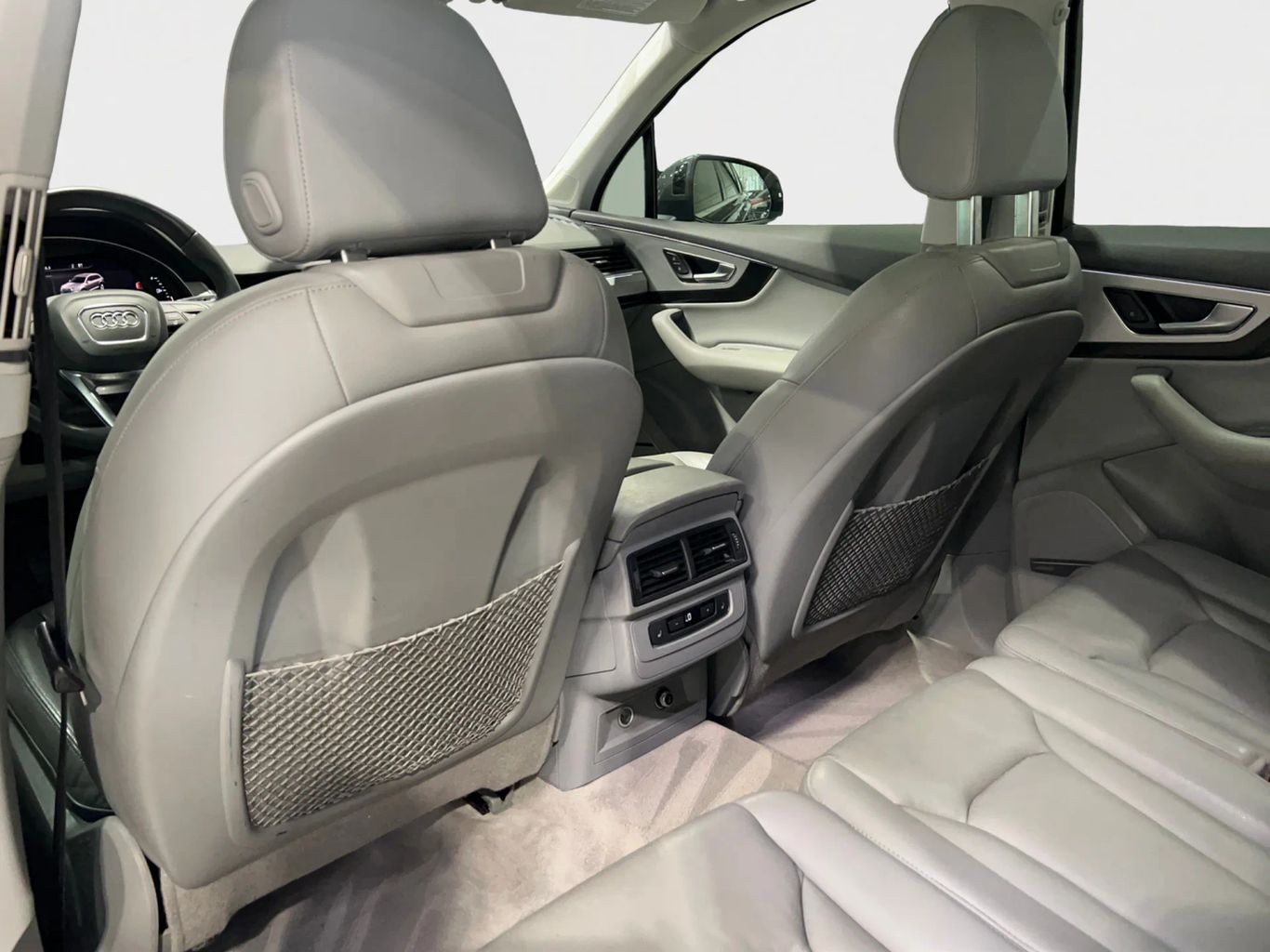 2019 AUDI Q7 SUV 4-CYL, TURBO, 2.0 LITER 45 TFSI PREMIUM PLUS SPORT UTILITY 4D