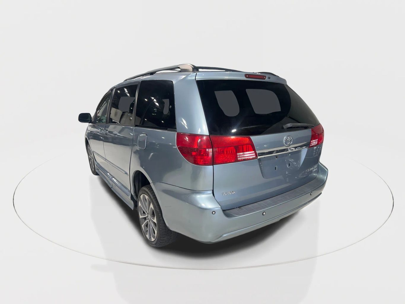 2004 TOYOTA SIENNA VAN V6, 3.3 LITER XLE MINIVAN 4D