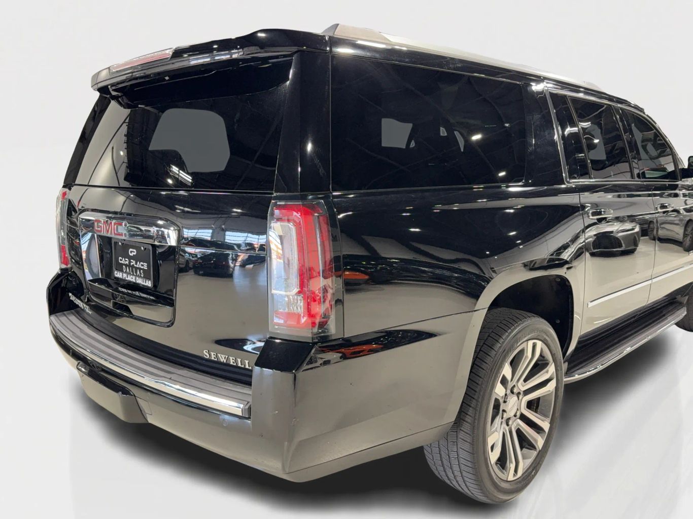 2017 GMC YUKON XL SUV V8, ECOTEC3, 6.2 LITER DENALI SPORT UTILITY 4D