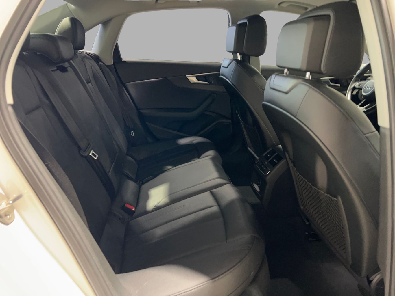 2017 AUDI A4 SEDAN 4-CYL, TURBO, 2.0 LITER ULTRA PREMIUM SEDAN 4D