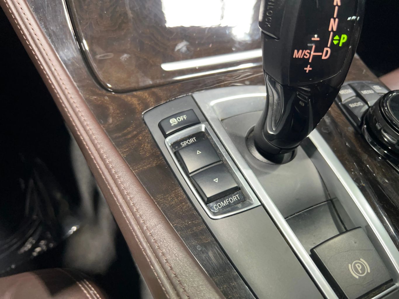2015 BMW 5 SERIES SEDAN 4-CYL, TURBO, 2.0 LITER 528I SEDAN 4D