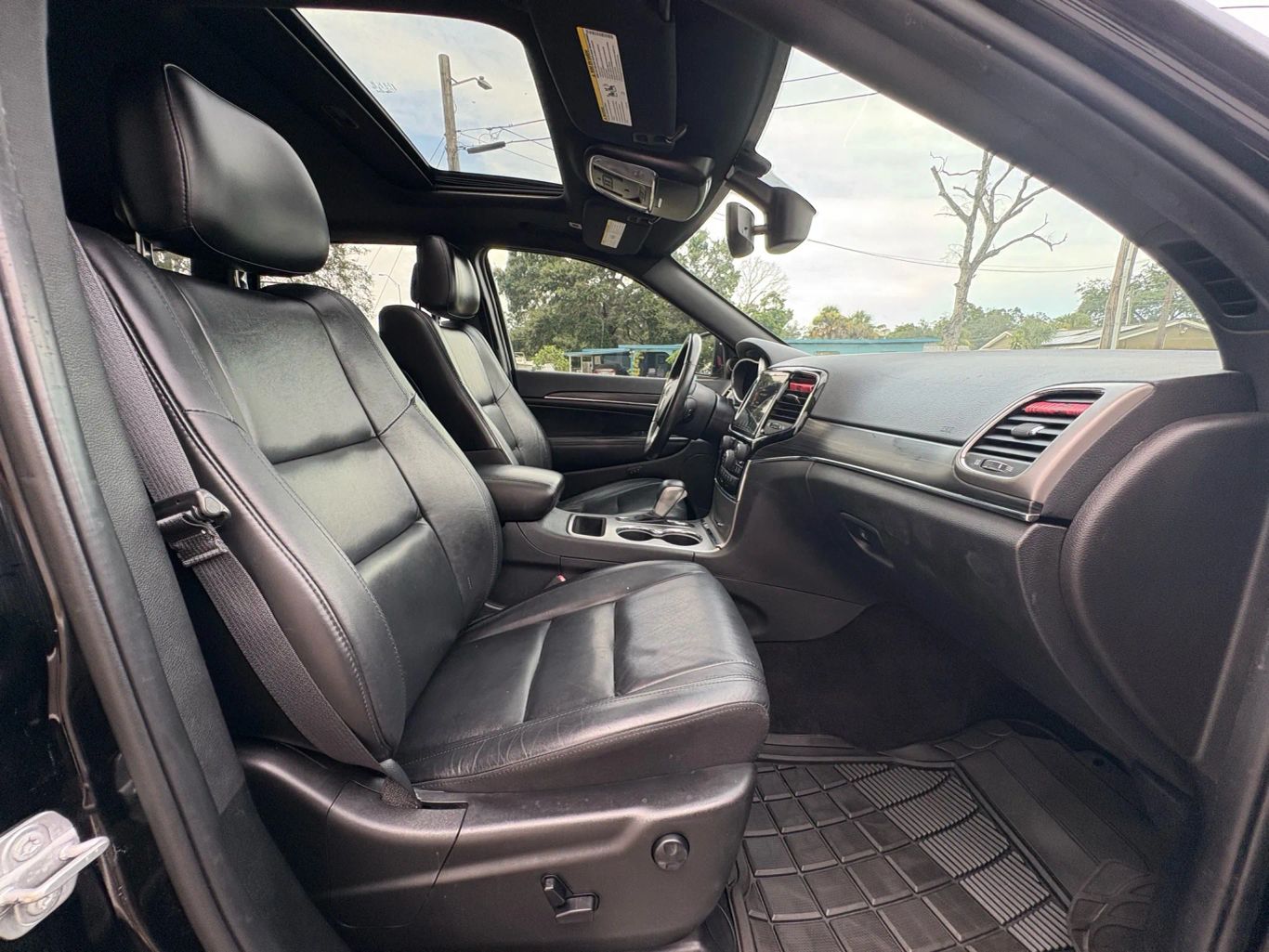 2019 JEEP GRAND CHEROKEE SUV V6, VVT, 3.6 LITER LIMITED SPORT UTILITY 4D - Tampa Motor Cars