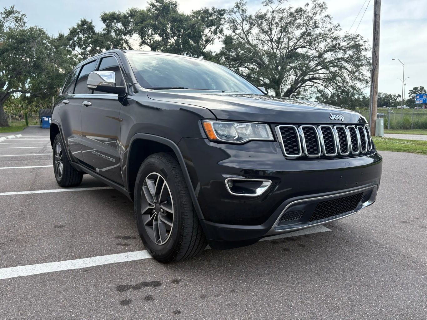 2019 JEEP GRAND CHEROKEE SUV V6, VVT, 3.6 LITER LIMITED SPORT UTILITY 4D - Tampa Motor Cars
