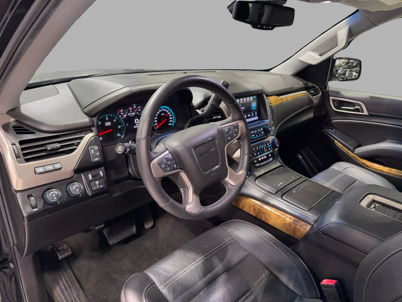 2017 GMC YUKON XL SUV V8, ECOTEC3, 6.2 LITER DENALI SPORT UTILITY 4D