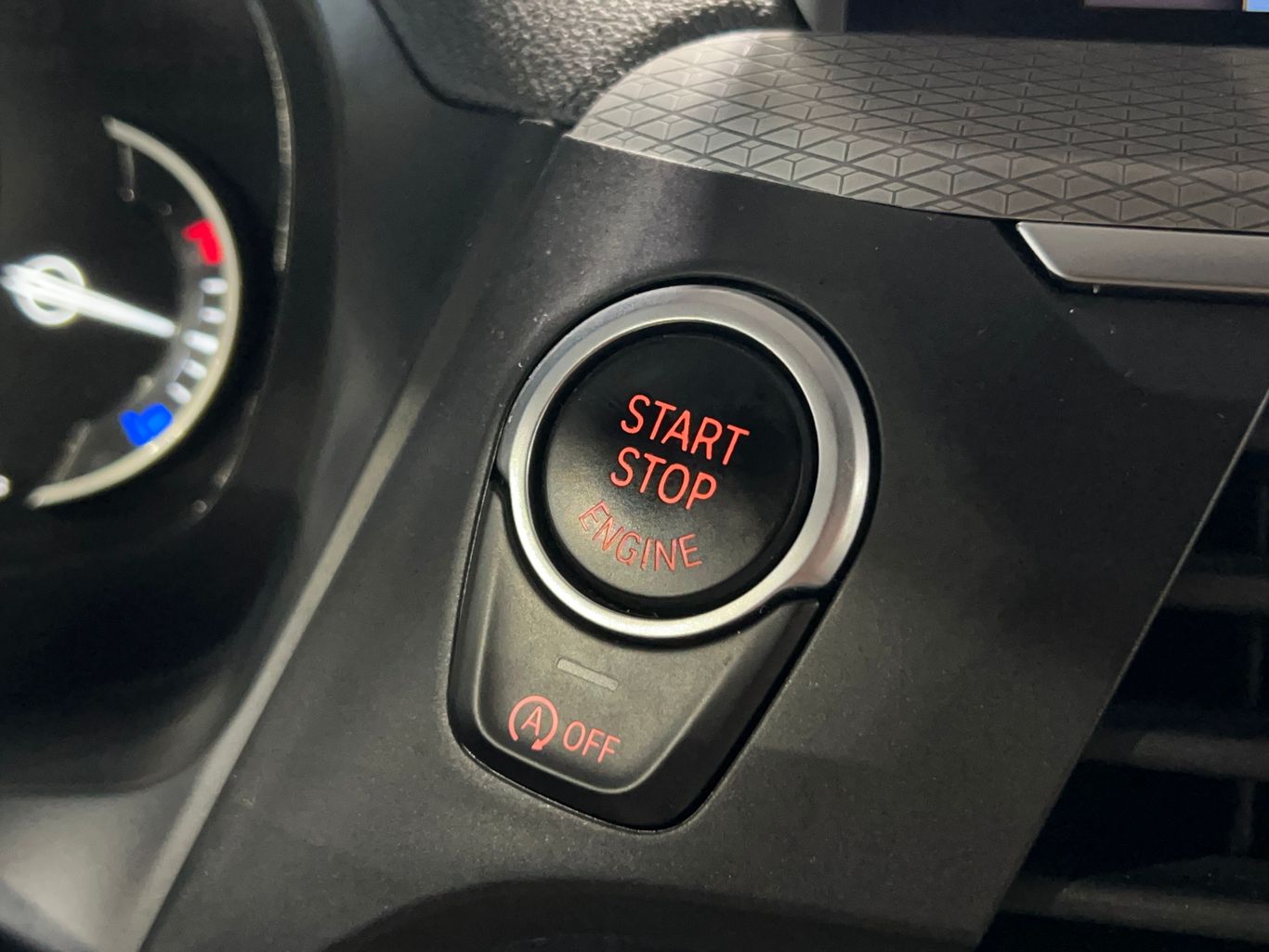2019 BMW X3 SUV 4-CYL, TURBO, 2.0 LITER SDRIVE30I SPORT UTILITY 4D