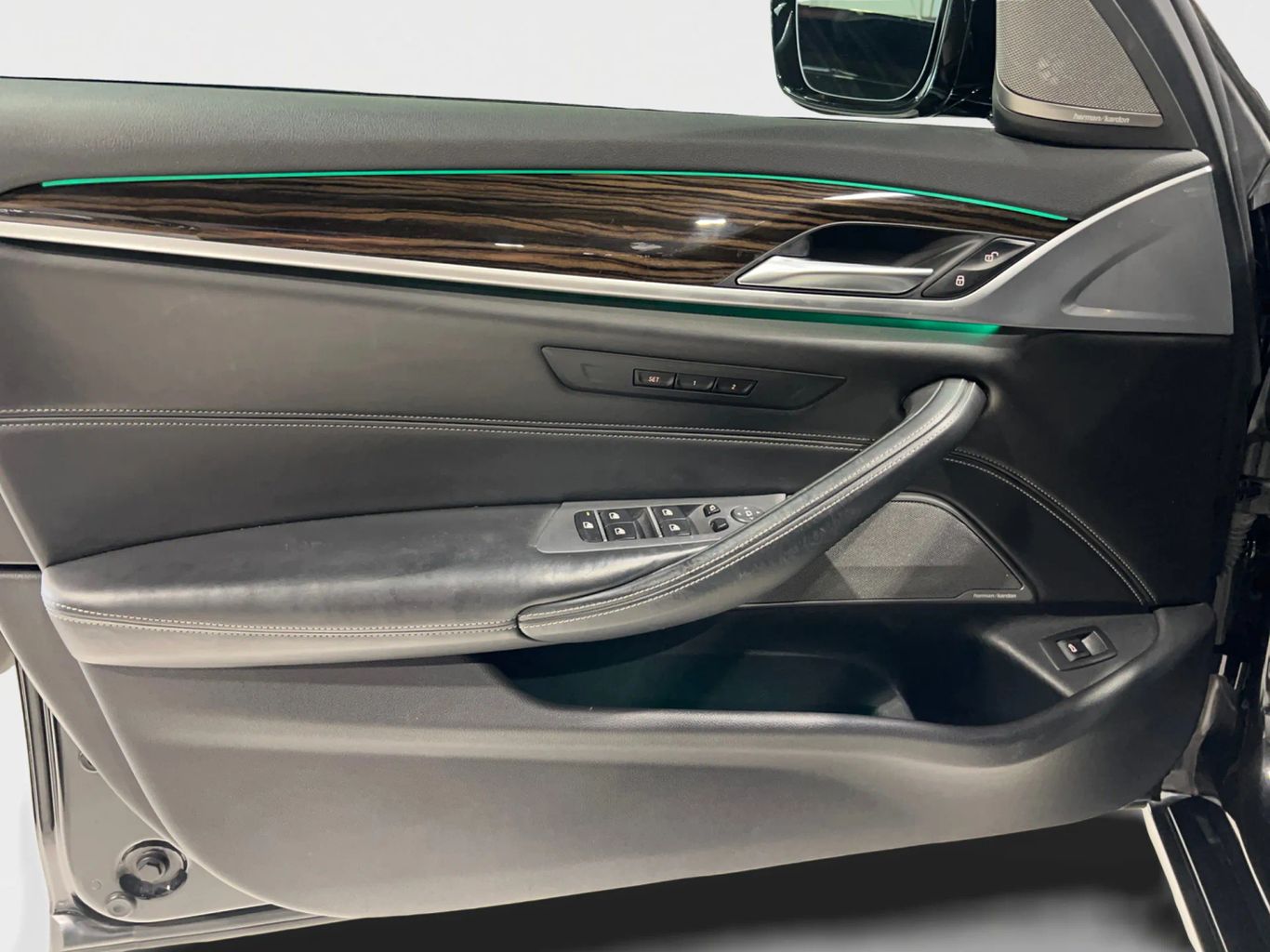 2018 BMW 5 SERIES SEDAN 6-CYL, TURBO, 3.0 LITER 540I SEDAN 4D