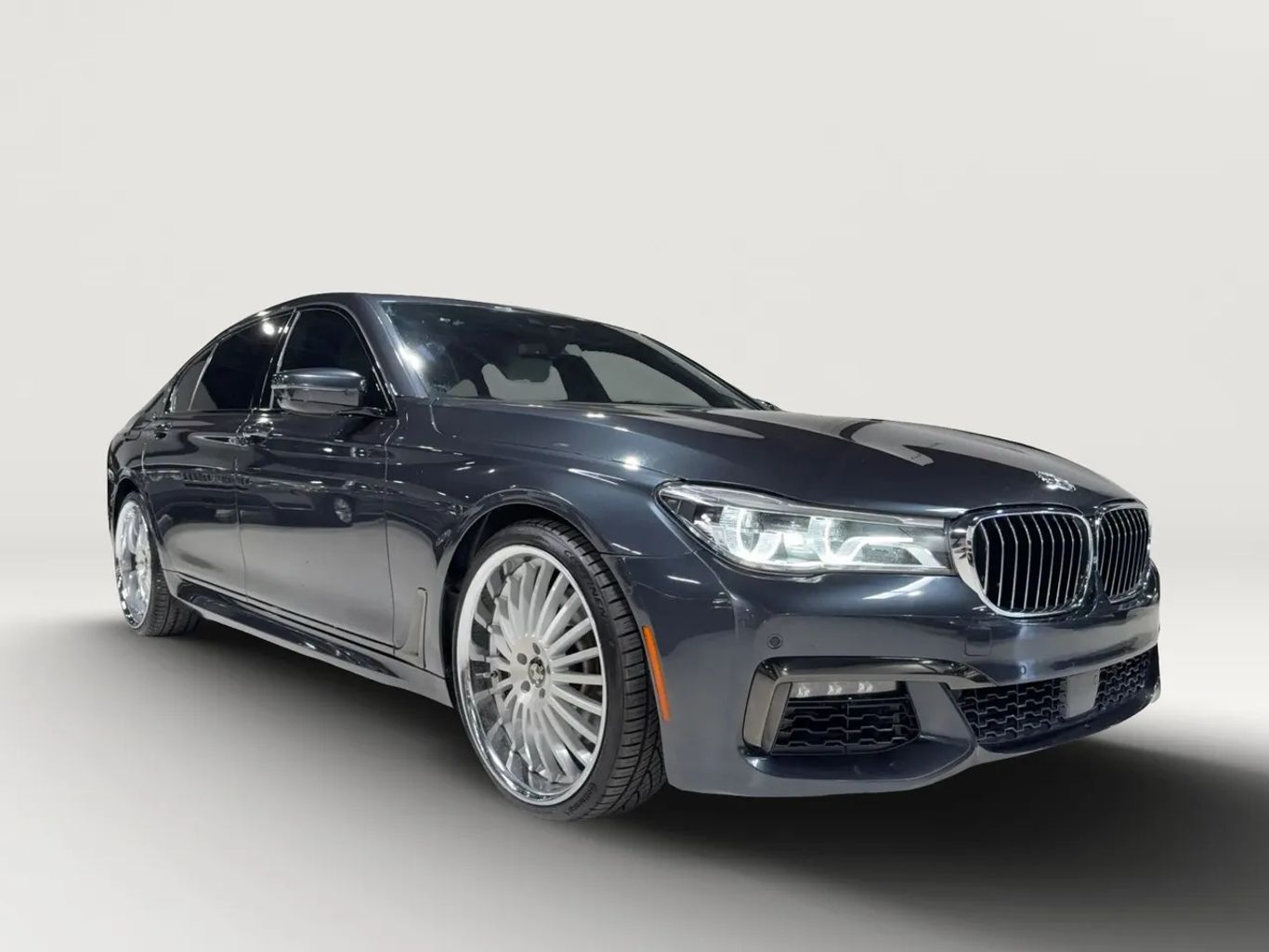 2017 BMW 7 SERIES SEDAN V8, TWIN TURBO, 4.4L 750I SEDAN 4D
