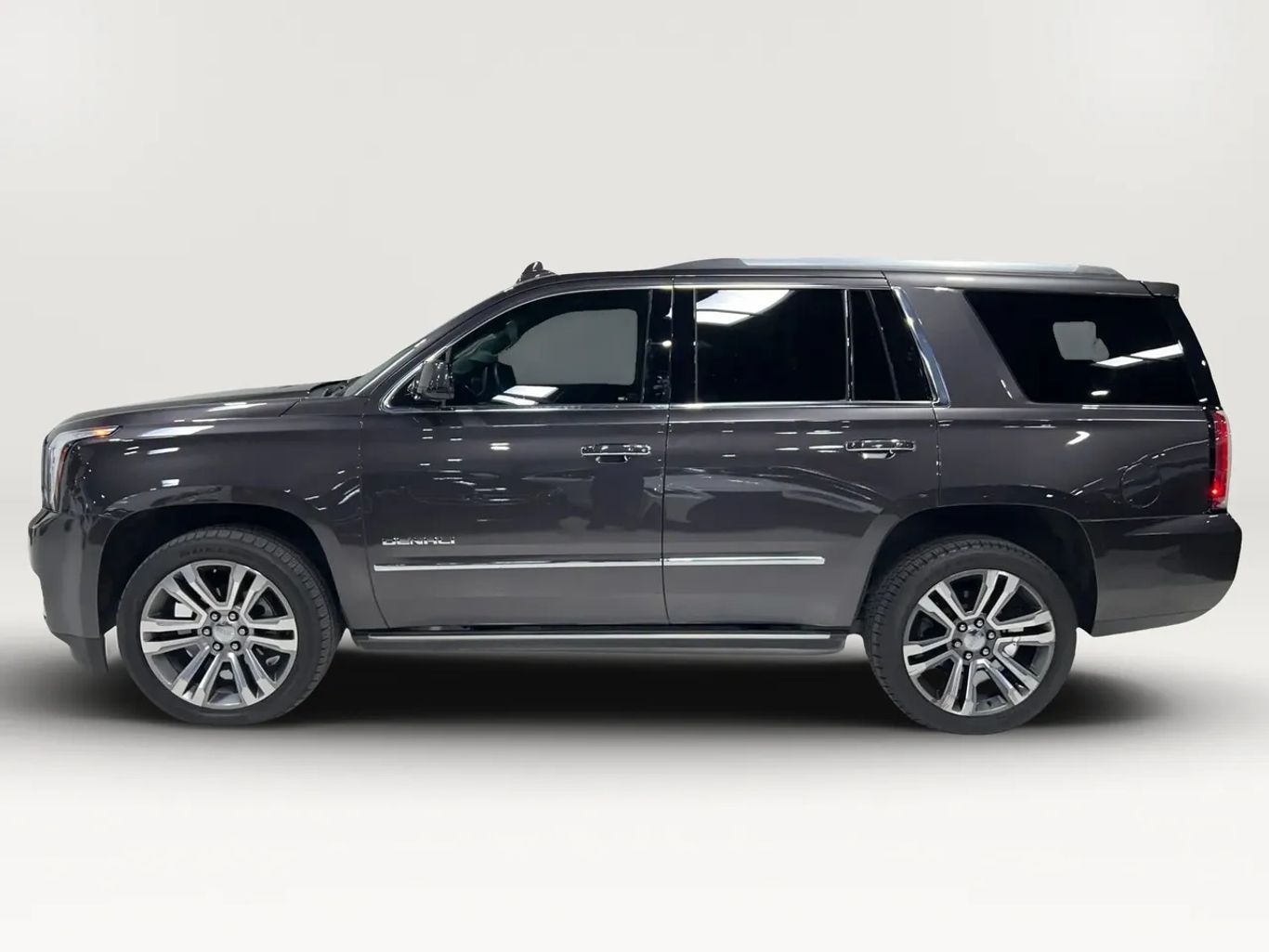 2018 GMC YUKON SUV V8, ECOTEC3, 6.2 LITER DENALI SPORT UTILITY 4D