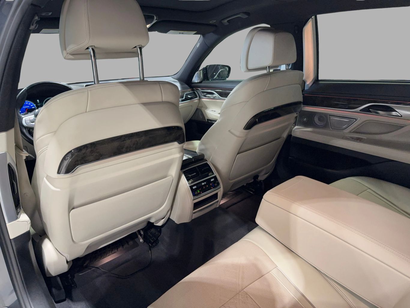 2017 BMW 7 SERIES SEDAN V8, TWIN TURBO, 4.4L 750I SEDAN 4D